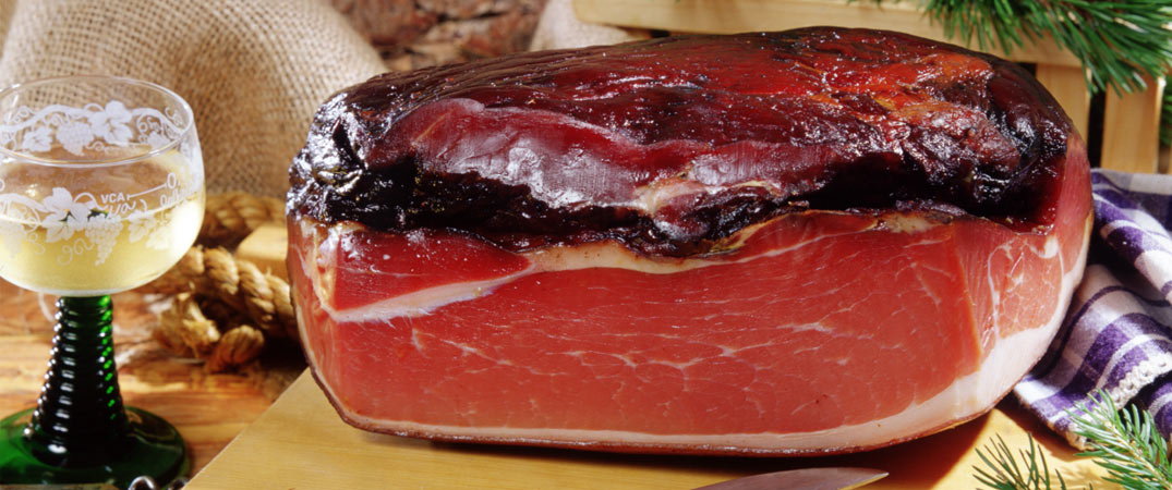 Rohschinken und Speck
